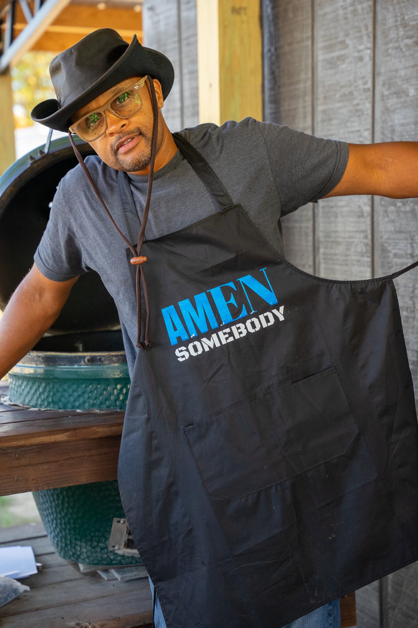 Amen Somebody® Men’s Bold Faith Apron – Brown (Camouflage | Blue & White Editions)