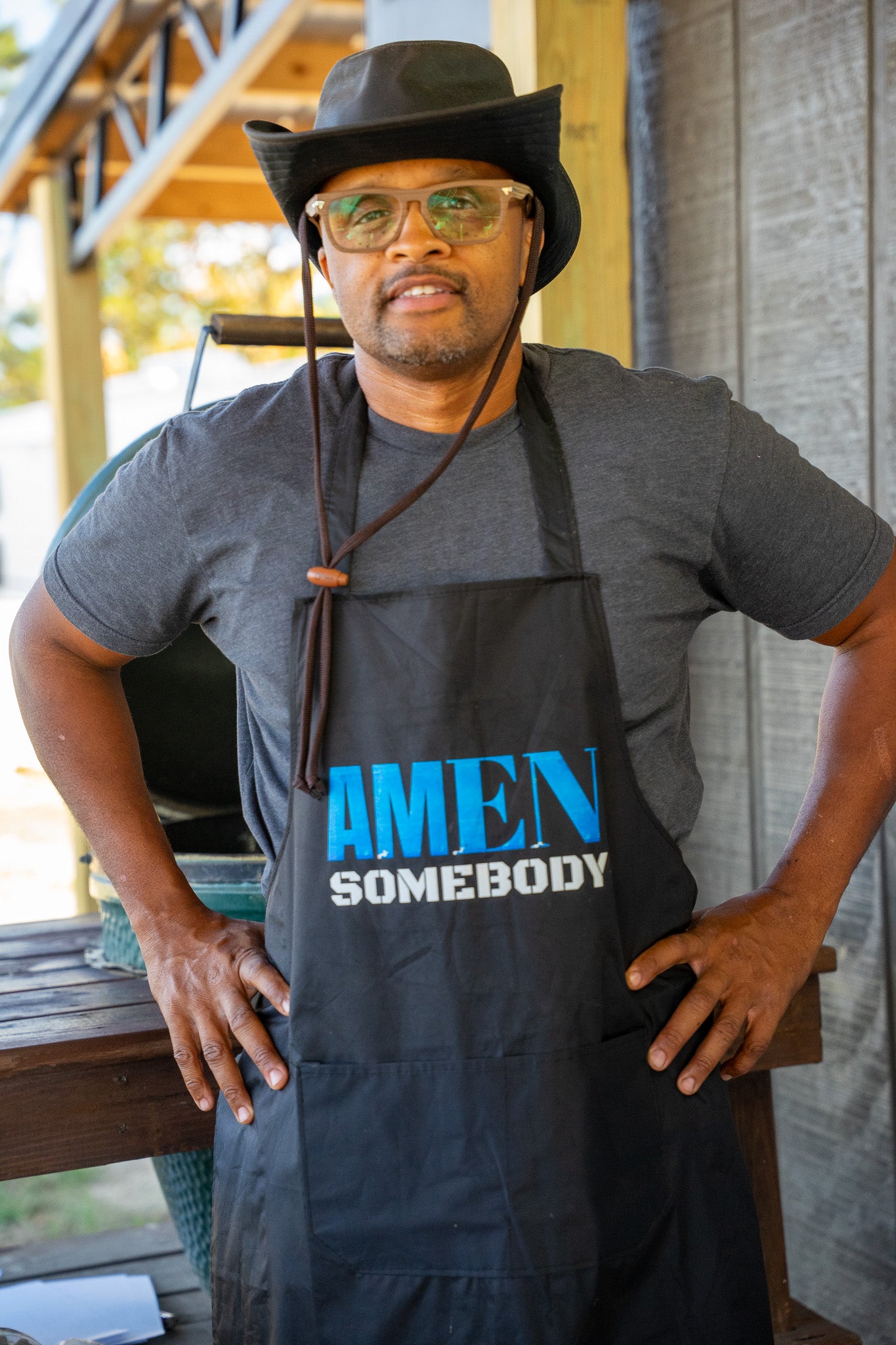 Amen Somebody® Men’s Bold Faith Apron – Brown (Camouflage | Blue & White Editions)